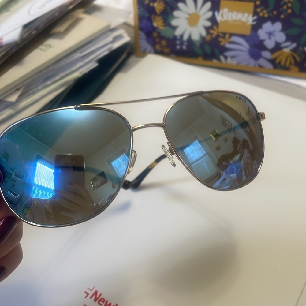 Brand new revo maxie sunglasses - Picture 2 of 9